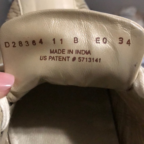 SALE!🔥 COLE HAAN x NIKE SNEAKER 🔥 - Picture 8 of 8